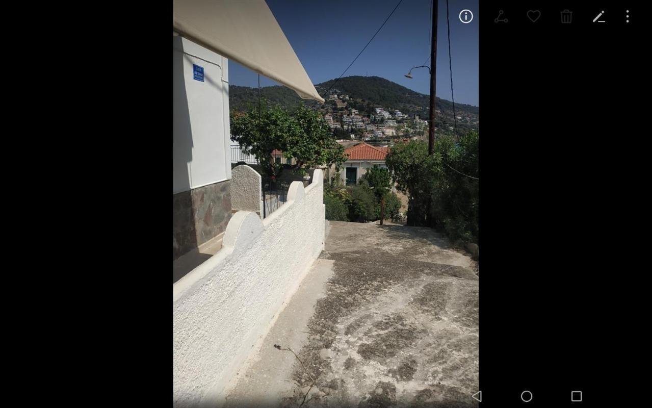 Apartamento Elthimias2 Poros Town Exterior foto